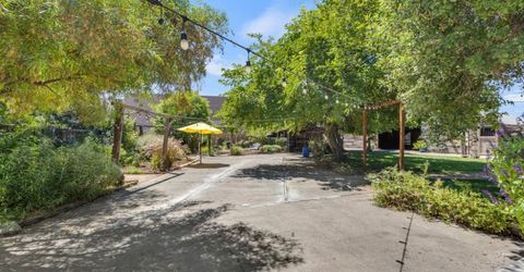 9455 E Stockton Blvd, Elk Grove, CA 95624 Photo