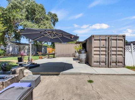 9455 E Stockton Blvd, Elk Grove, CA 95624 Photo
