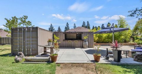 9455 E Stockton Blvd, Elk Grove, CA 95624 Photo