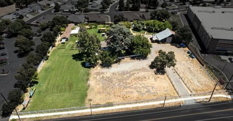 9455 E Stockton Blvd, Elk Grove, CA 95624 Photo