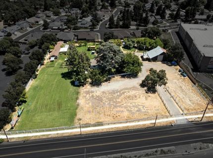 9455 E Stockton Blvd, Elk Grove, CA 95624 Photo