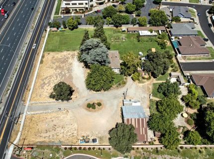 9455 E Stockton Blvd, Elk Grove, CA 95624 Photo