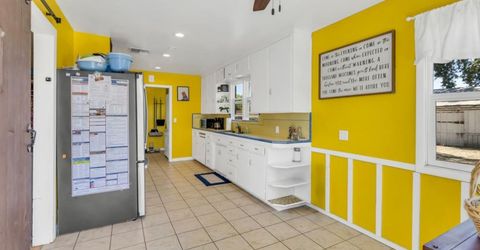 9455 E Stockton Blvd, Elk Grove, CA 95624 Photo