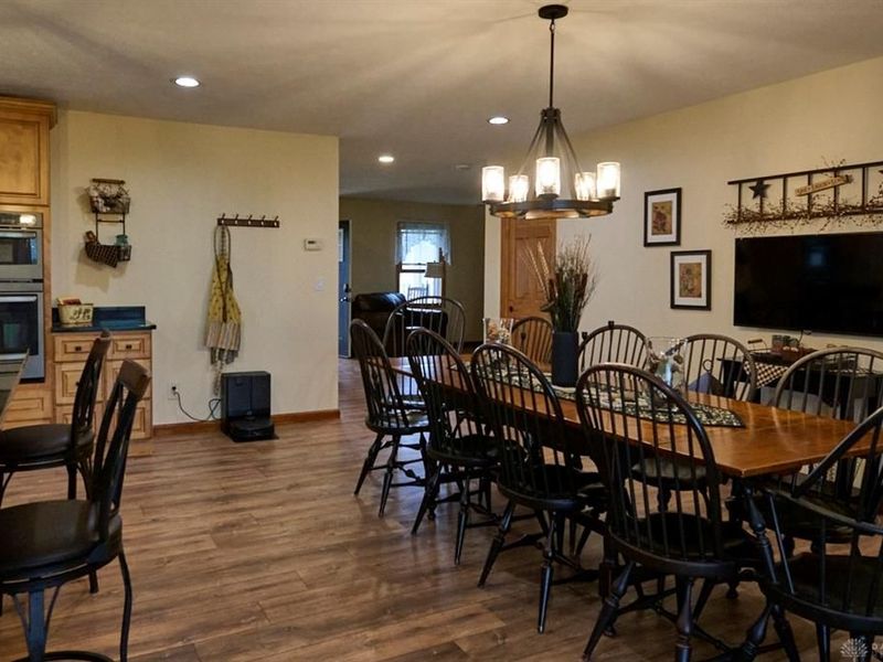 1271 Country Oaks Lane, Wilmington, OH 45177 Photo 10