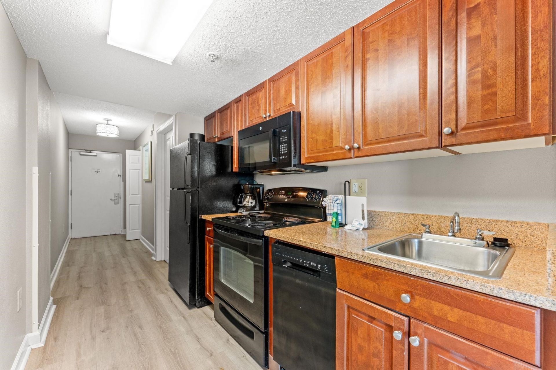 5200 N Ocean Blvd. Photo 9