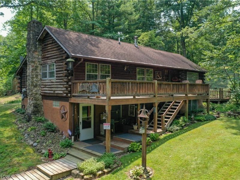 3239 Salineville Road NE, Carrollton, OH 44615 Photo 1