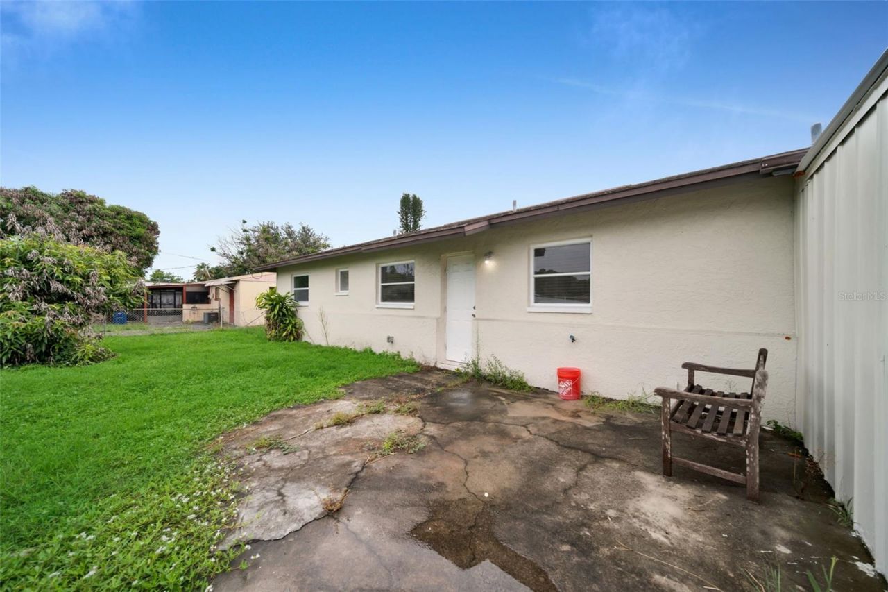 38 Abaco Street , Lehigh Acres, FL 33936 Photo