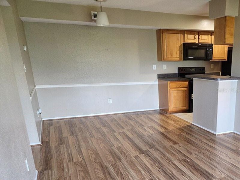 9100 Dr Martin Luther King Jr Street N, Unit 906, Saint Petersburg, FL 33702 Photo