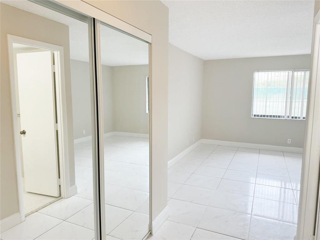 2788 Tennis Club Drive, Unit 101, West Palm Beach, FL 33417 Photo