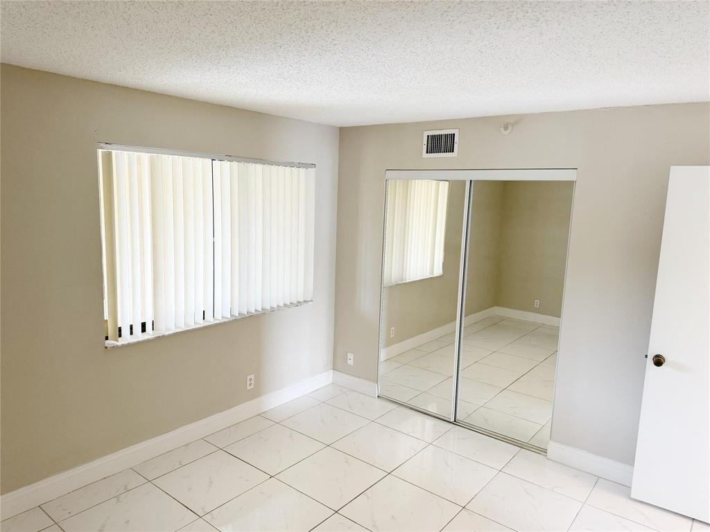 2788 Tennis Club Drive, Unit 101, West Palm Beach, FL 33417 Photo