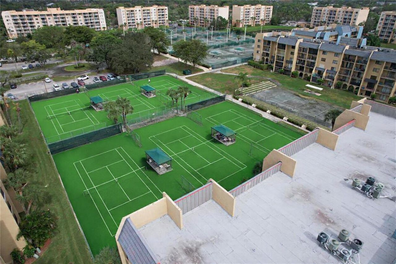 2788 Tennis Club Drive, Unit 101, West Palm Beach, FL 33417 Photo
