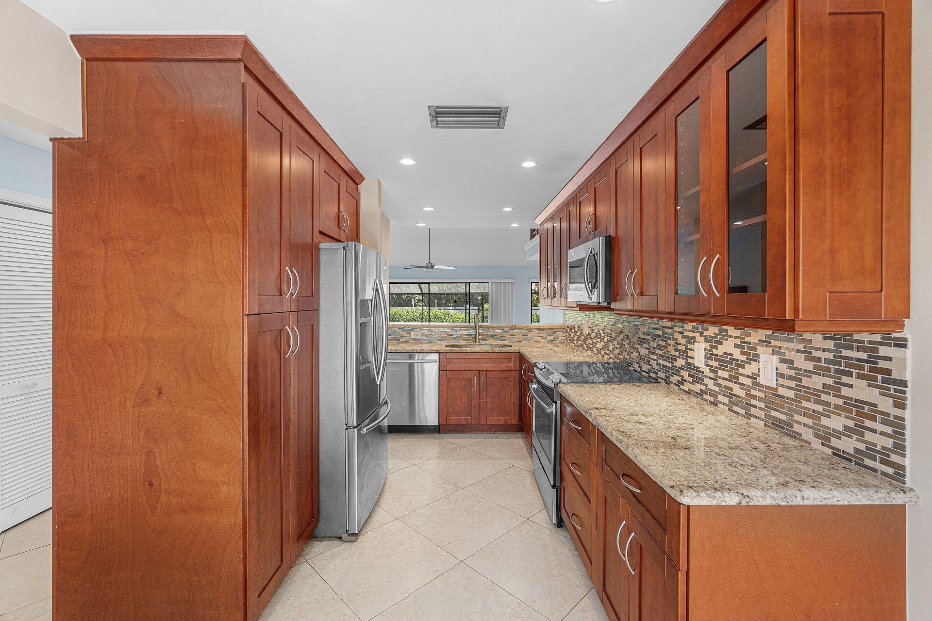 6850 NW 2nd Avenue, Unit 18, Boca Raton, FL 33487 Photo