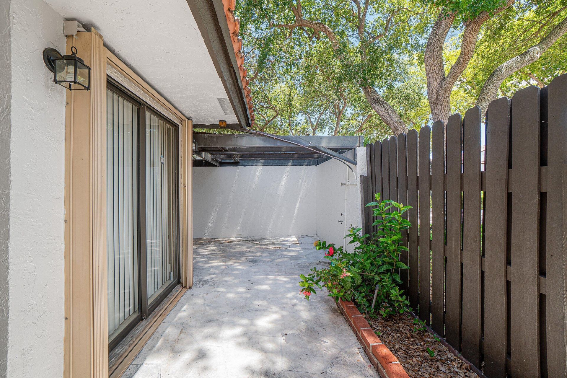 6850 NW 2nd Avenue, Unit 18, Boca Raton, FL 33487 Photo