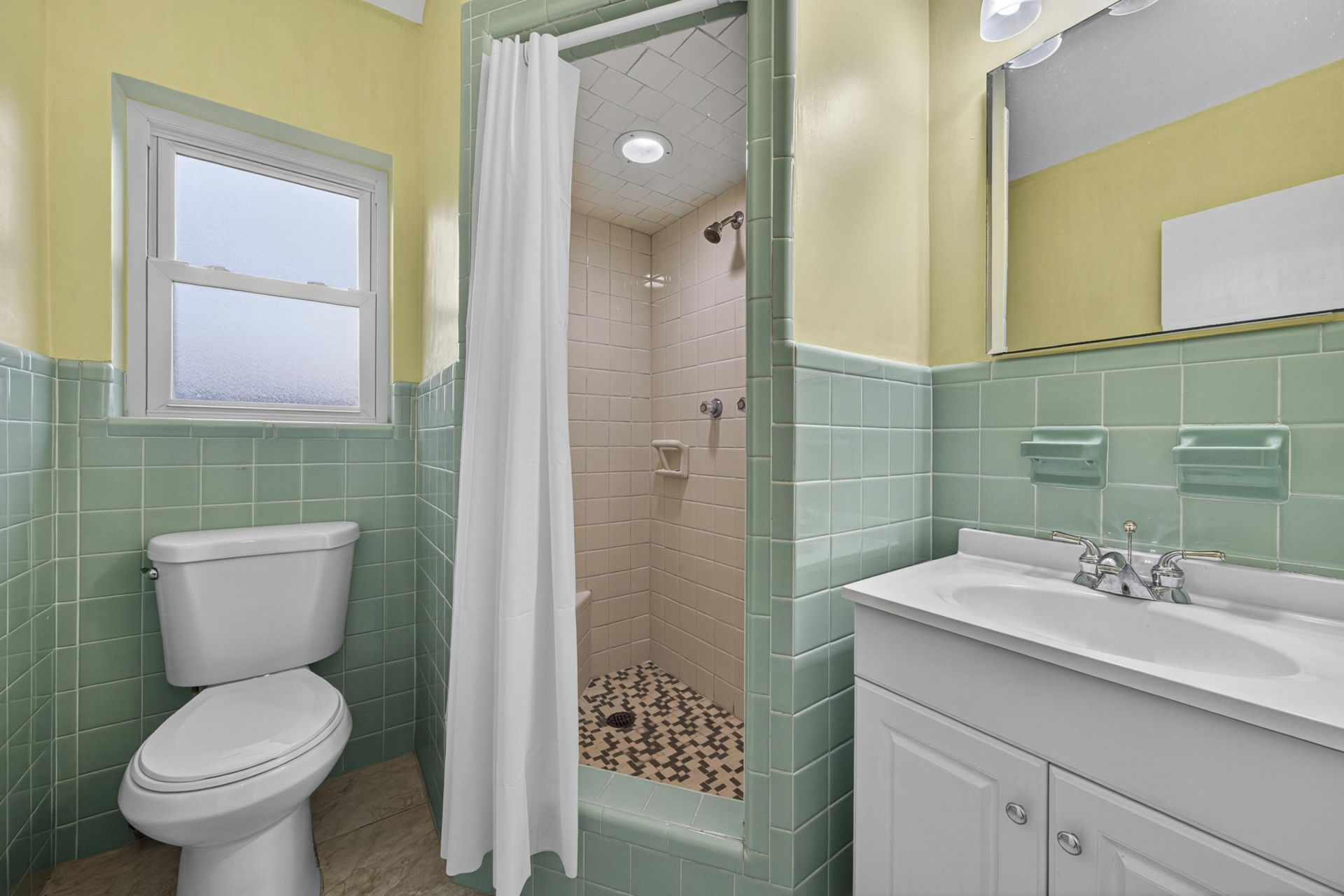 2750 SE 3rd Street, Pompano Beach, FL 33062 Photo