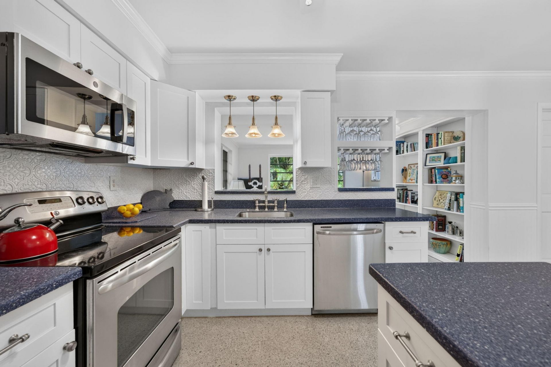 4711 NE 18th Terrace, Fort Lauderdale, FL 33308 Photo