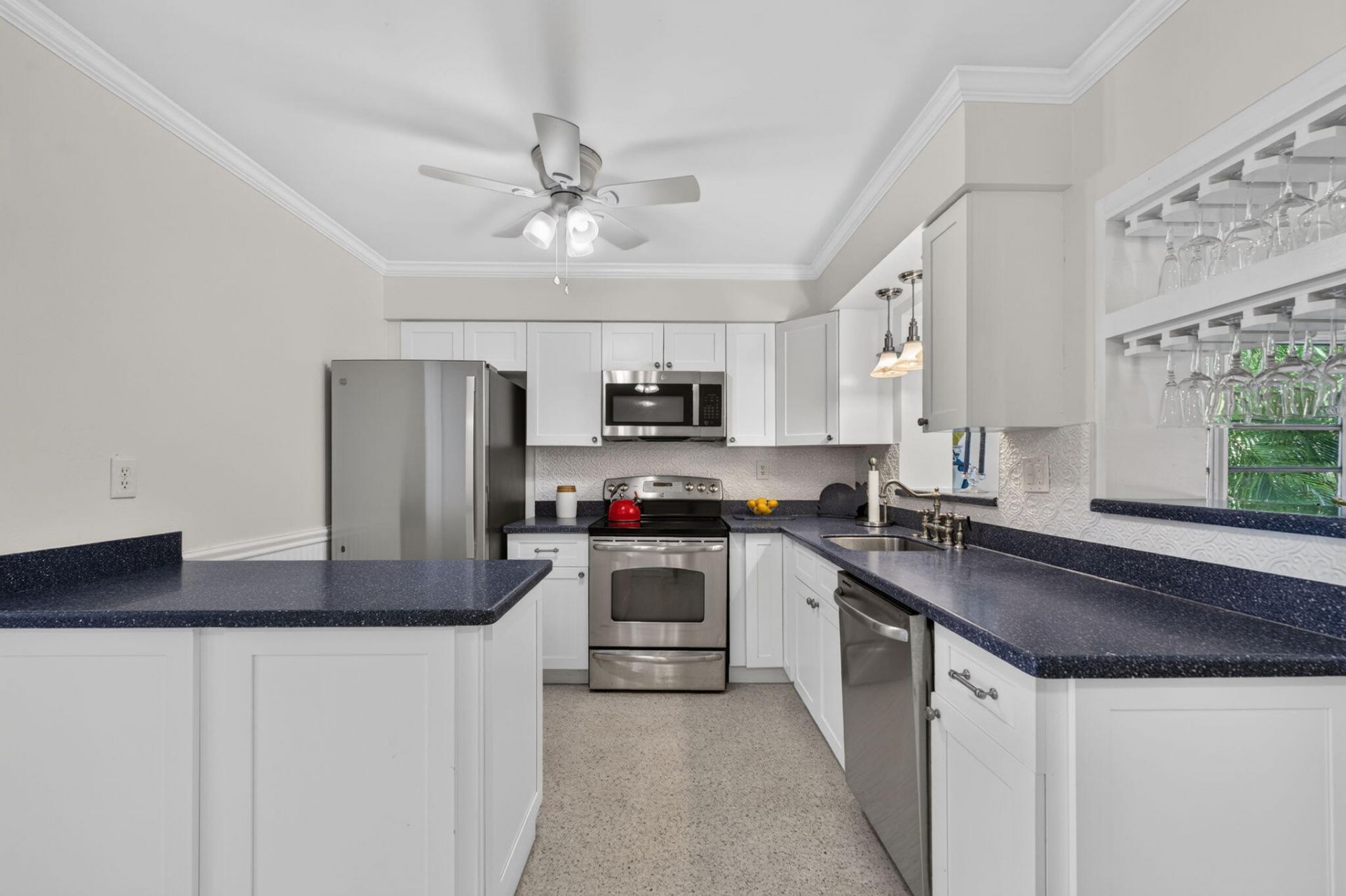 4711 NE 18th Terrace, Fort Lauderdale, FL 33308 Photo