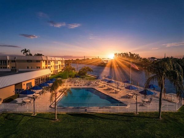 14 Colonial Club Drive, Unit 300, Boynton Beach, FL 33435