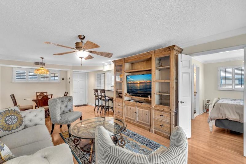 14 Colonial Club Drive, Unit 300, Boynton Beach, FL 33435 Photo
