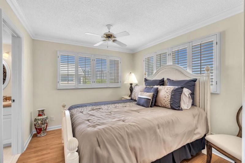14 Colonial Club Drive, Unit 300, Boynton Beach, FL 33435 Photo