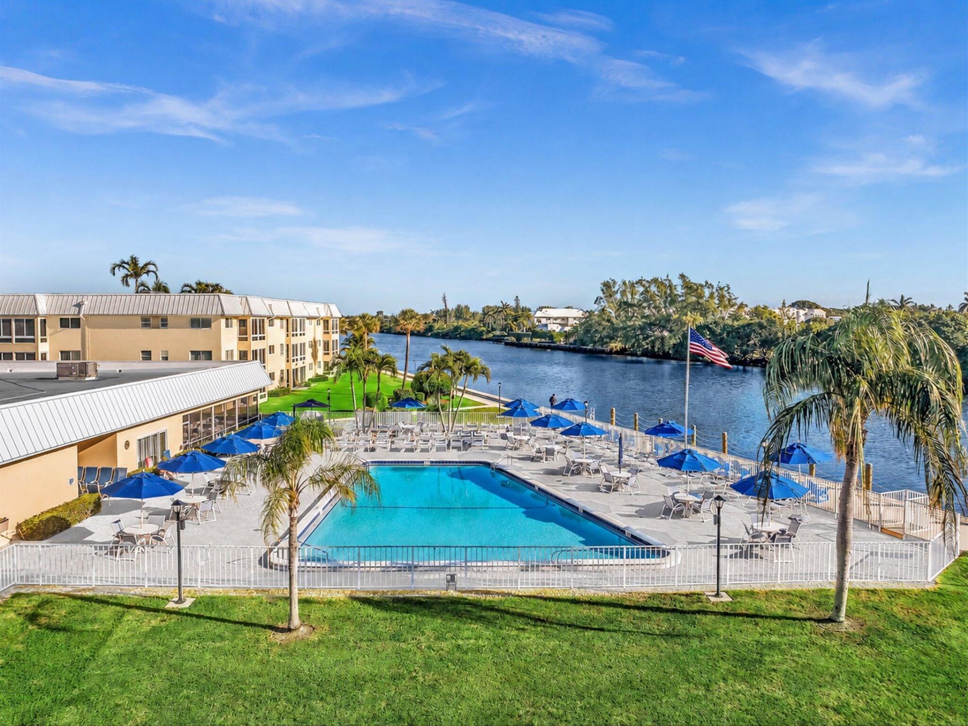 14 Colonial Club Drive, Unit 300, Boynton Beach, FL 33435 Photo