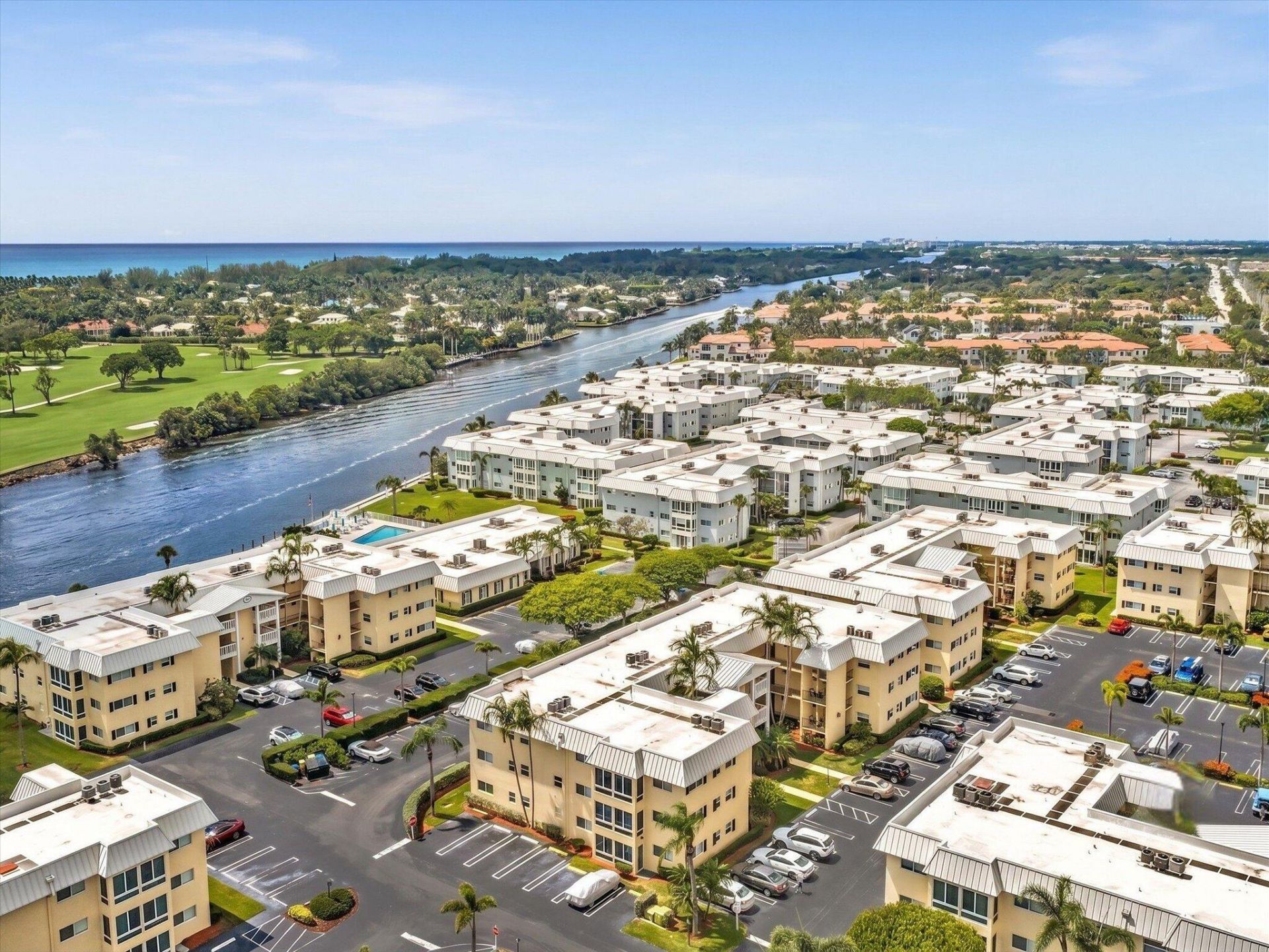 14 Colonial Club Drive, Unit 300, Boynton Beach, FL 33435 Photo