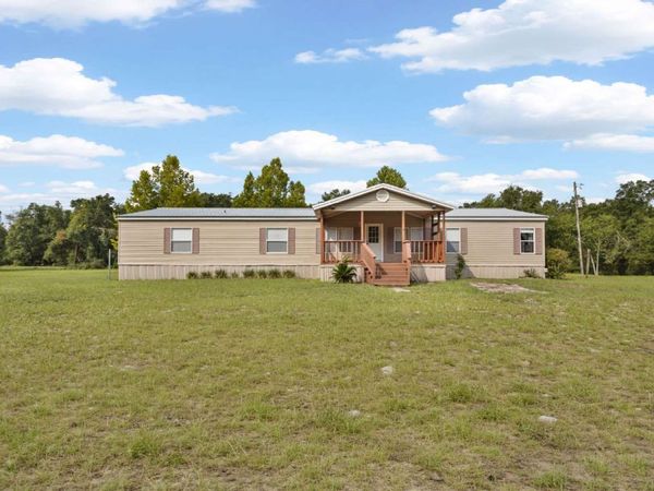 4689 NW 26TH ST, Bell, FL 32619