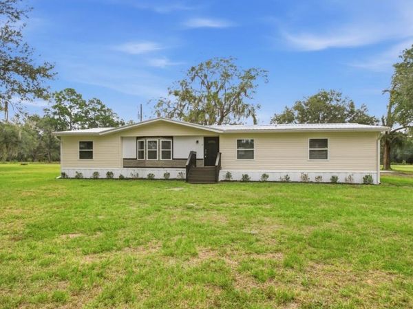 9602 NW LAKE JEFFERY RD, Lake City, FL 32055