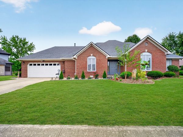876 Bayside , Greenwood, IN 46143