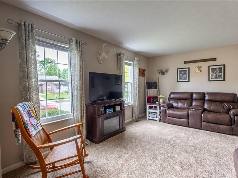 1599 Woodside Drive, Wilmington, OH 45177 Photo 3
