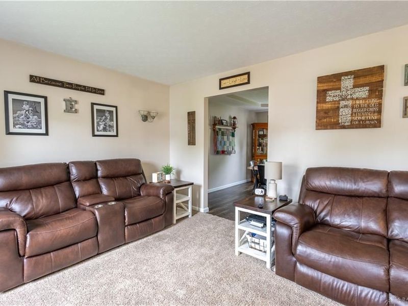 1599 Woodside Drive, Wilmington, OH 45177 Photo 4