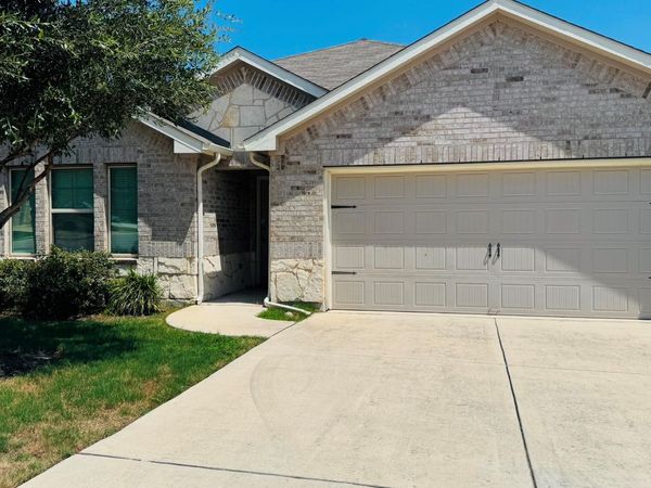 1605 Gerald LN, Leander, TX 78641