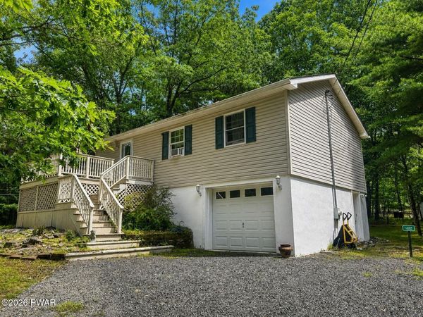 115 Tink Wig Drive , Hawley, PA 18428