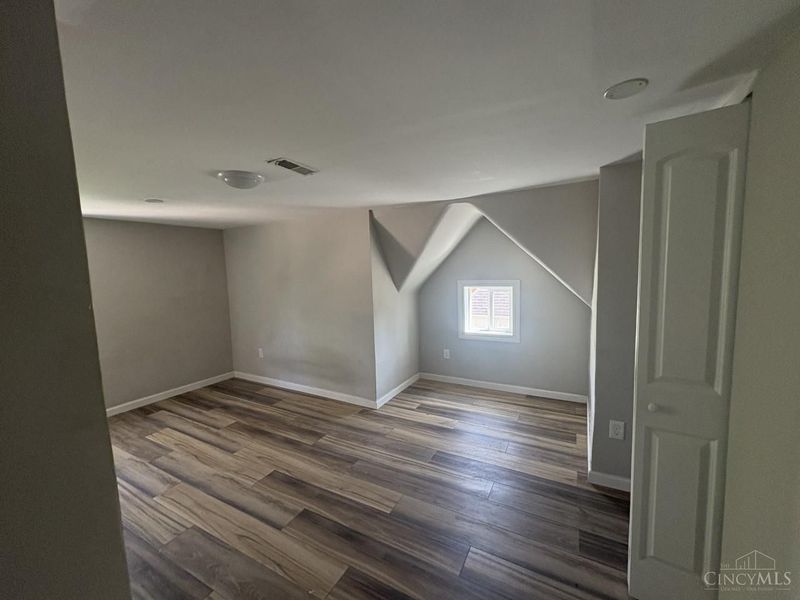 4818 Section Avenue, Cincinnati, OH 45212 Photo 14