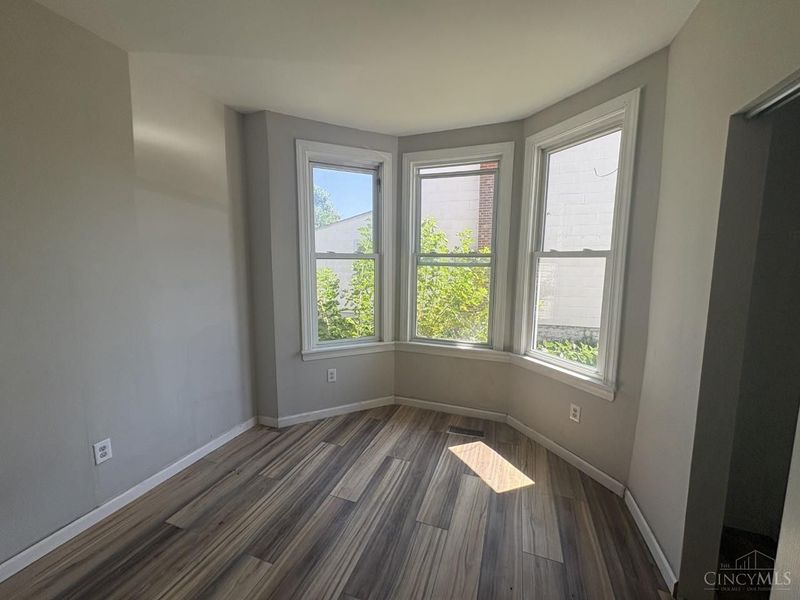 4818 Section Avenue, Cincinnati, OH 45212 Photo 8