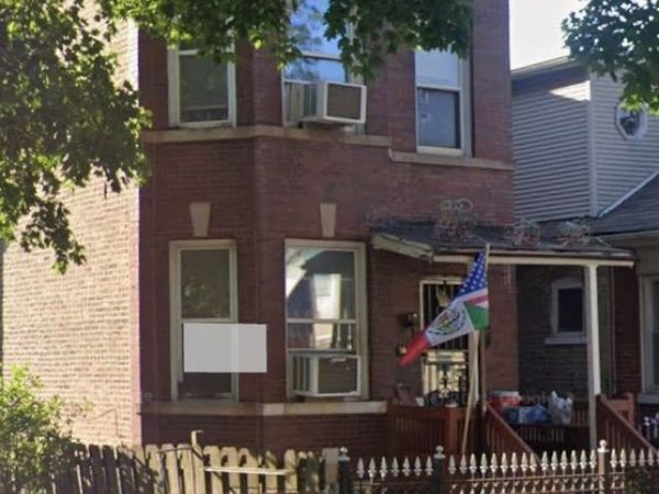 1634 N Killdare Avenue , Chicago, IL 60639