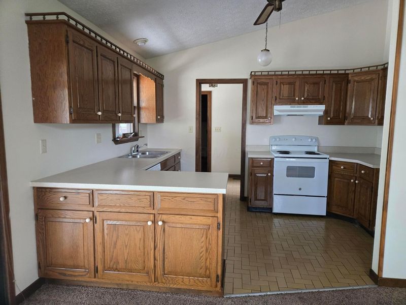 340 Broken Arrow , Gahanna, OH 43230 Photo 7