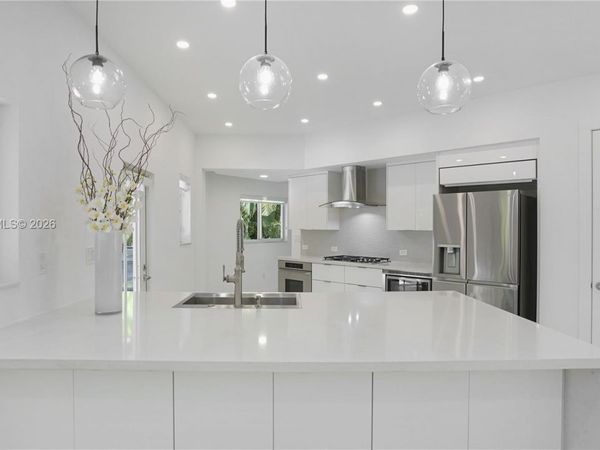 711 Sunset Rd, Unit 711, Coral Gables, FL 33143