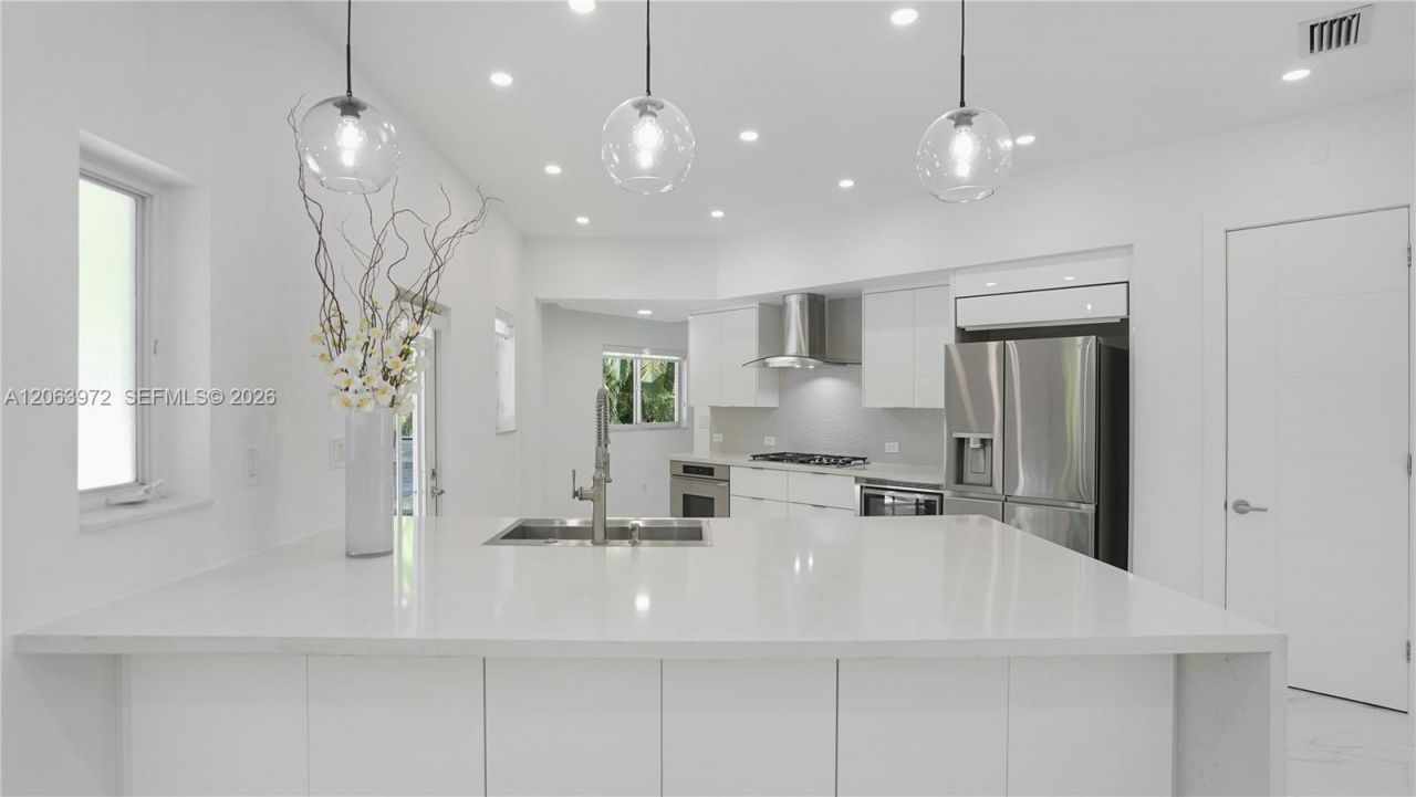 711 Sunset Rd , Unit 711, Coral Gables, FL 33143 Photo