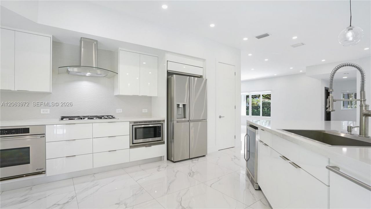 711 Sunset Rd , Unit 711, Coral Gables, FL 33143 Photo