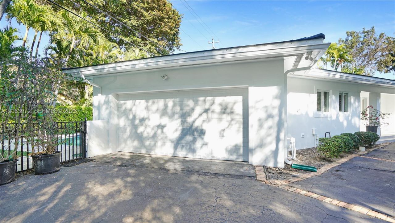 711 Sunset Rd , Unit 711, Coral Gables, FL 33143 Photo