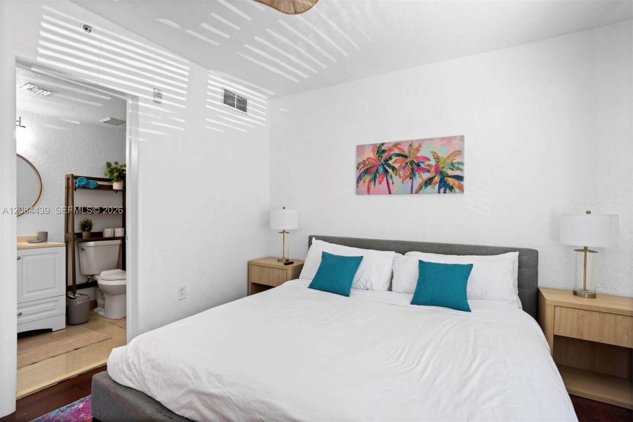 7326 Collins Ave, Unit 108, Miami Beach, FL 33141 Photo