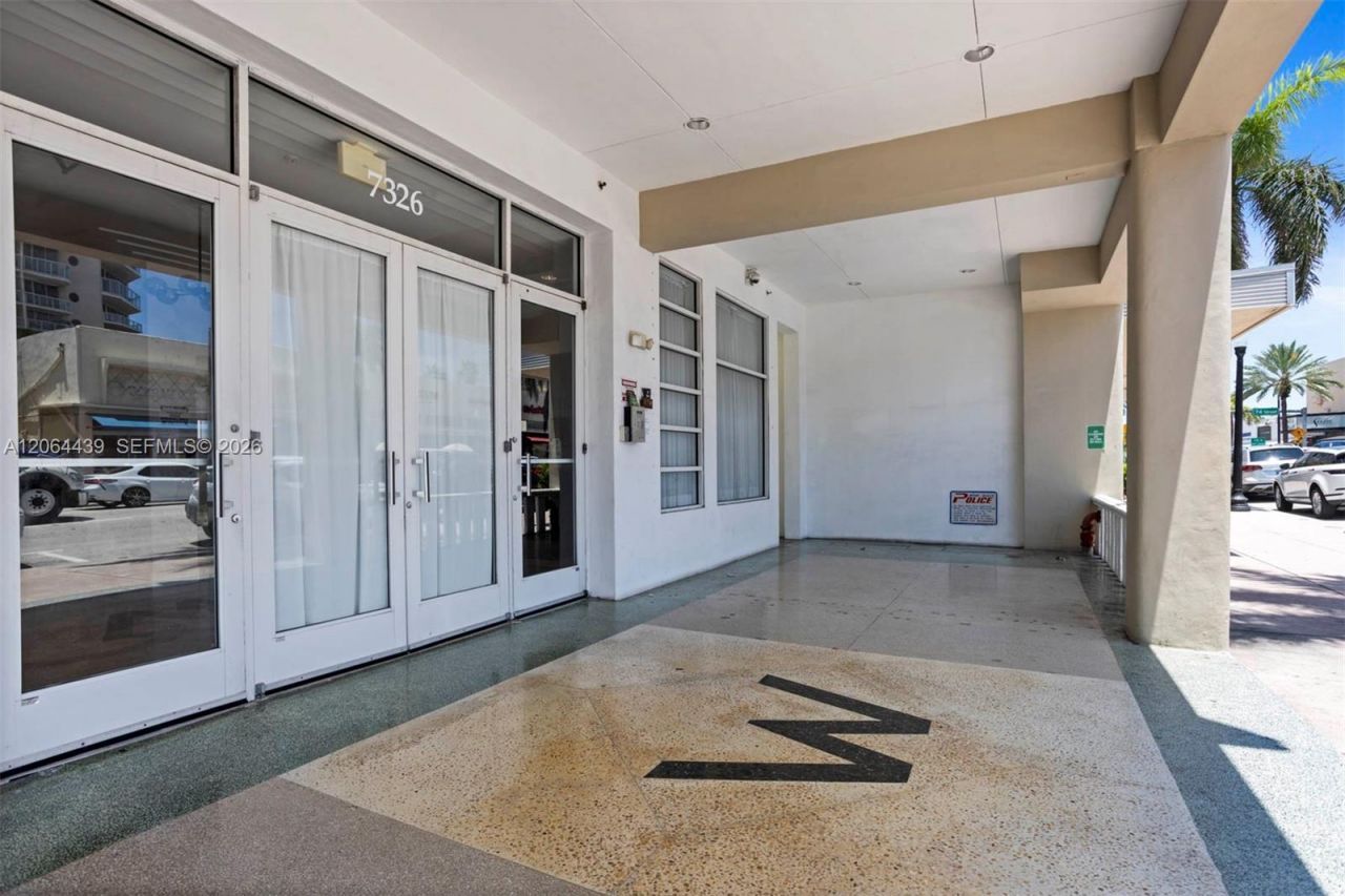 7326 Collins Ave, Unit 108, Miami Beach, FL 33141 Photo