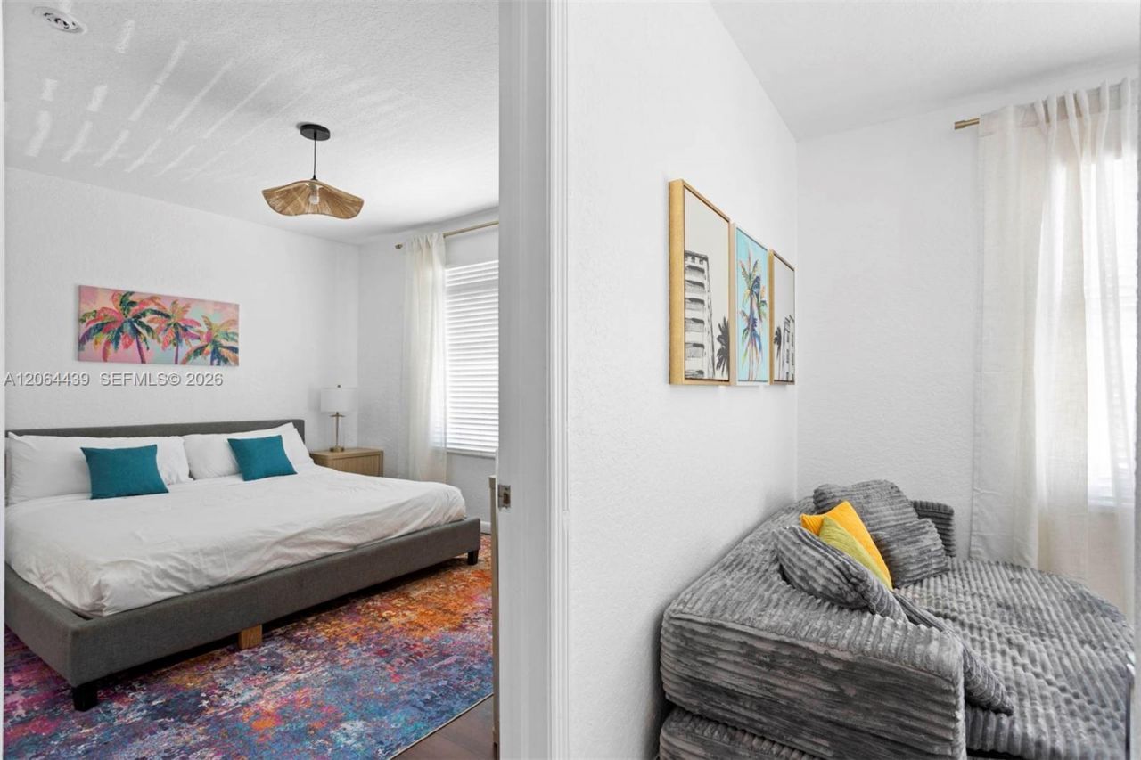 7326 Collins Ave, Unit 108, Miami Beach, FL 33141 Photo