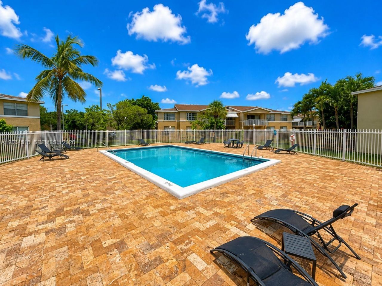 4450 NW 79th Ave , Unit 2B, Doral, FL 33166 Photo
