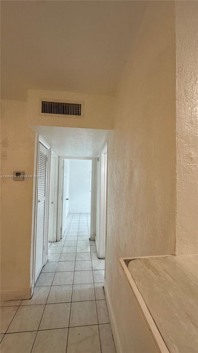 414 NW 15th Way, Unit A, Fort Lauderdale, FL 33311 Photo