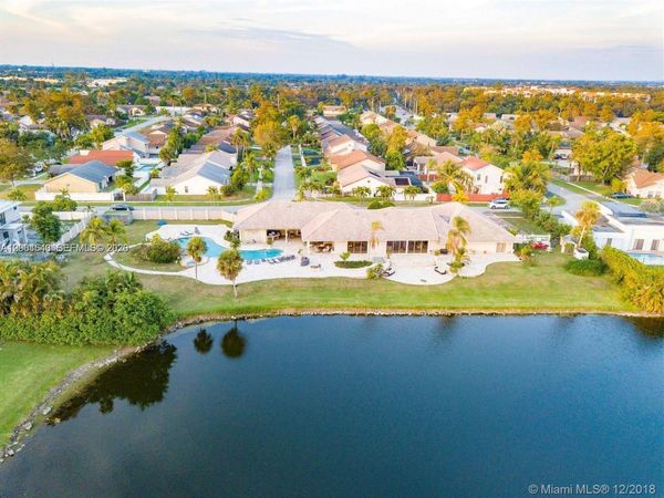 7248 NW 48th Ct, Lauderhill, FL 33319