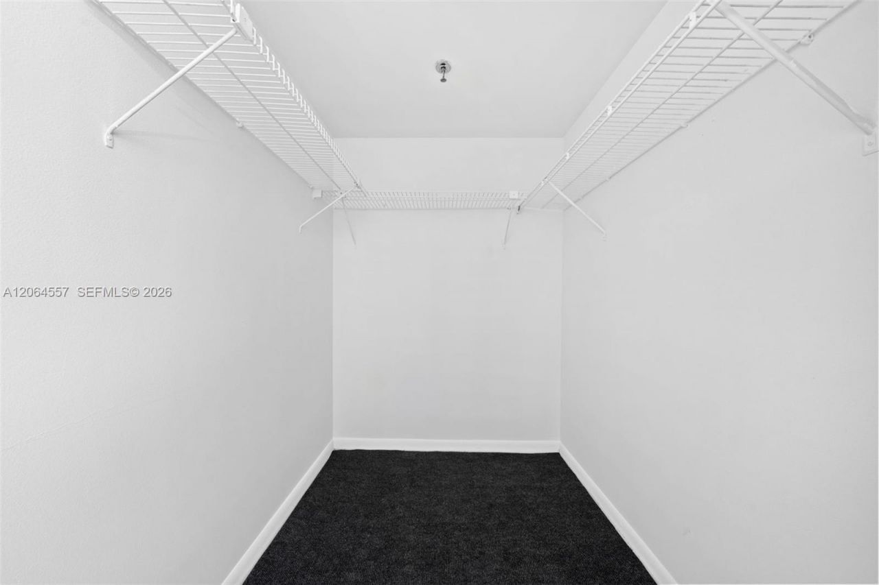 17500 N Bay Rd, Unit S508, Sunny Isles Beach, FL 33160 Photo