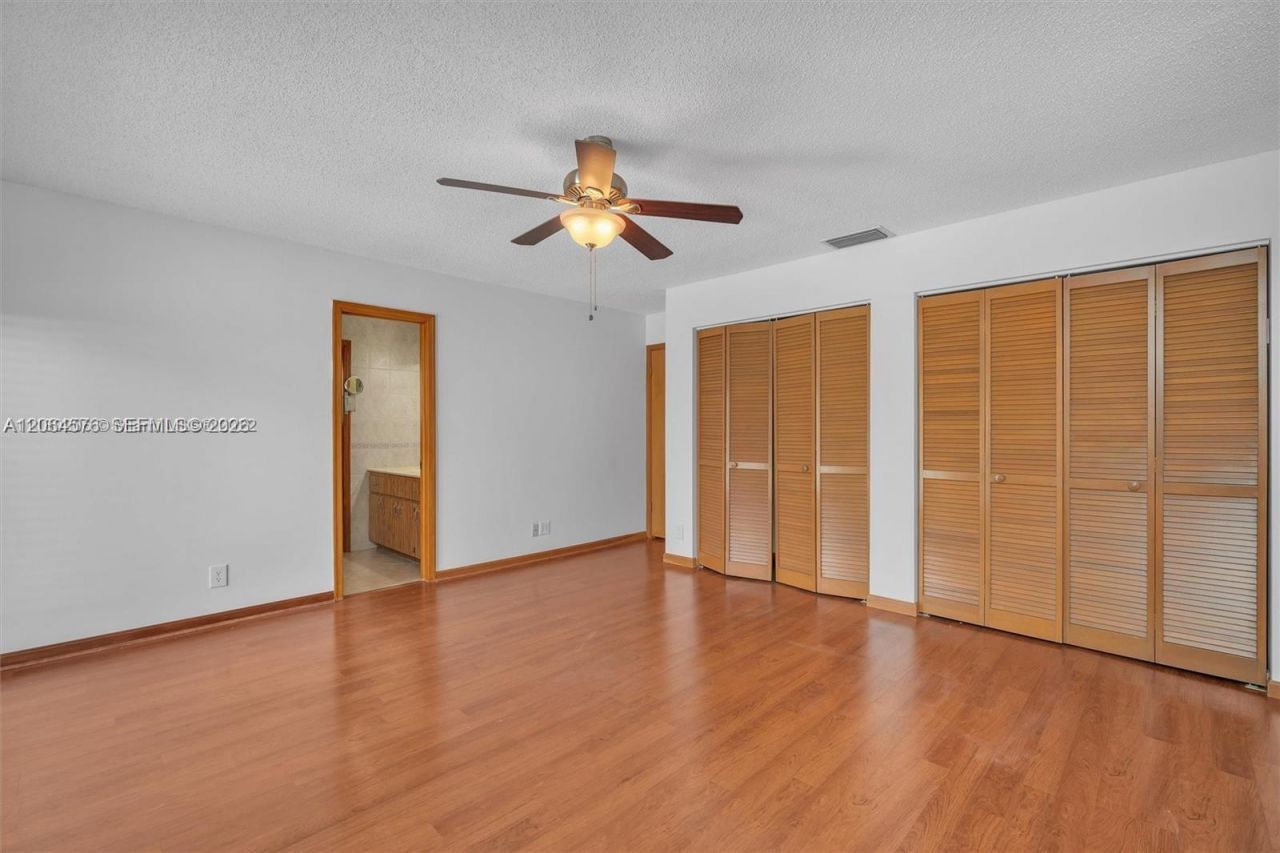 372 NW 35th Pl, Boca Raton, FL 33431 Photo