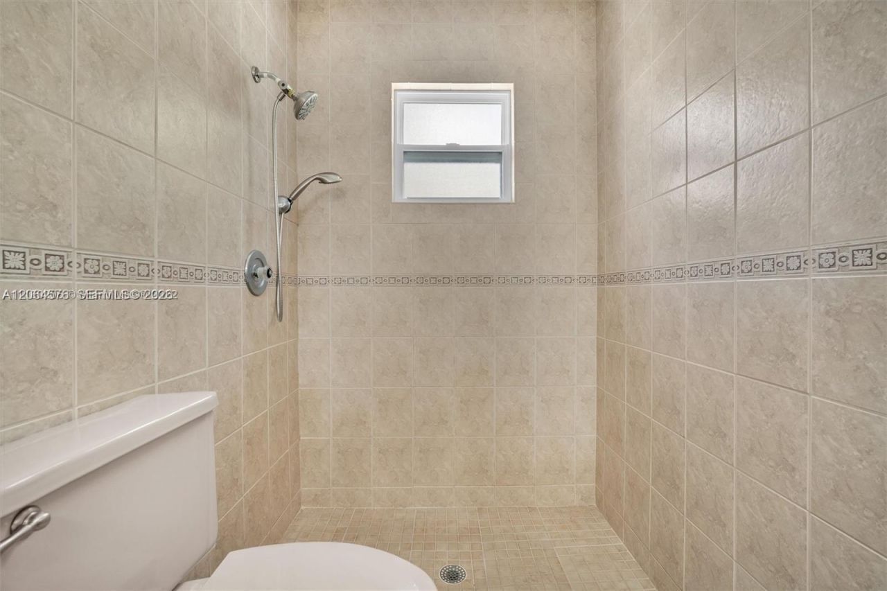 372 NW 35th Pl, Boca Raton, FL 33431 Photo