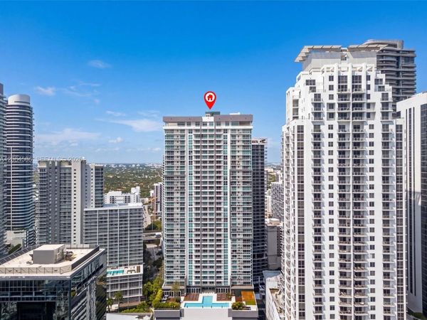 1080 Brickell Ave, Unit 3902, Miami, FL 33131